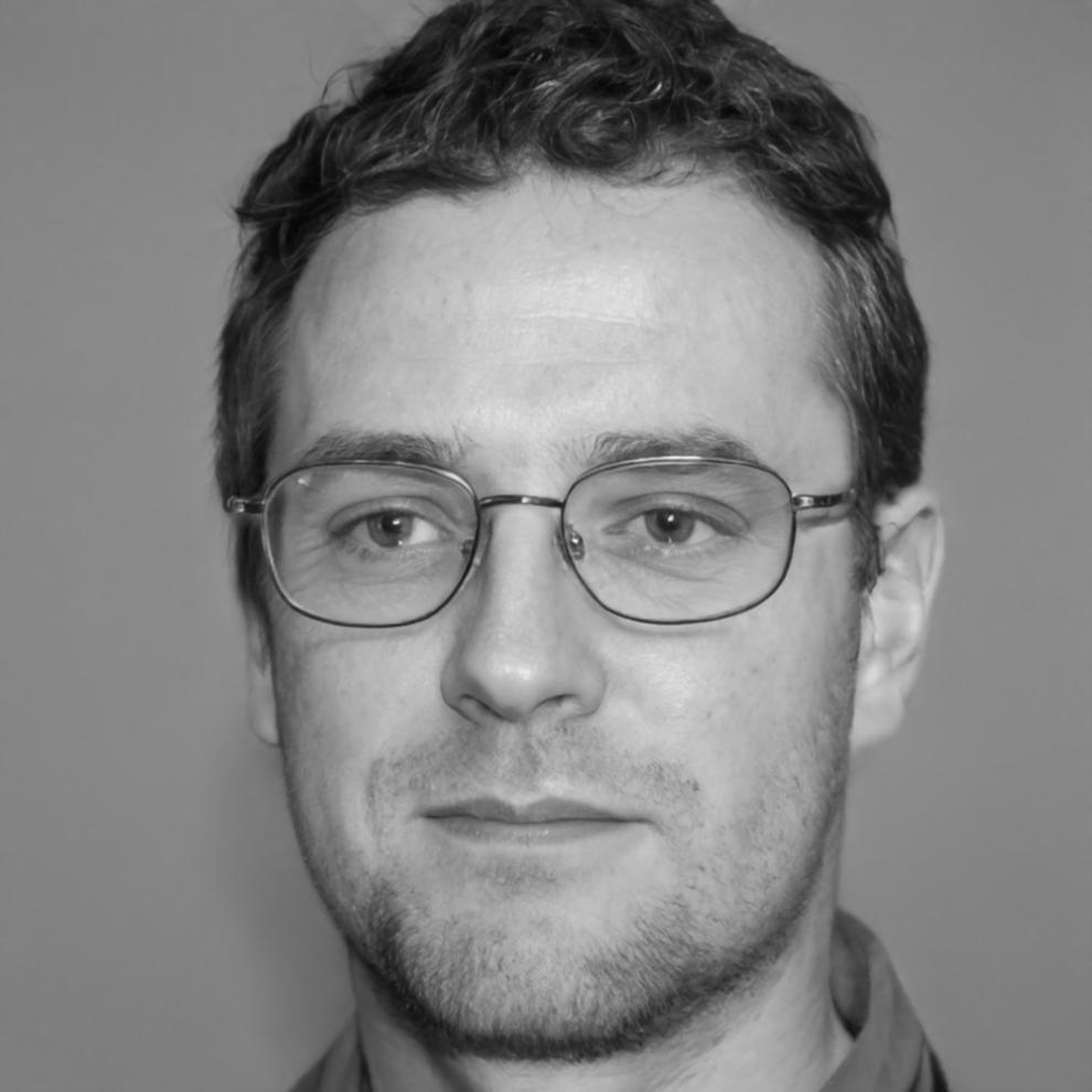 Portrait de Thomas Martin, spécialiste en techniques de relaxation